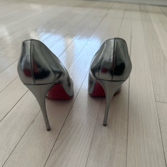 Christian Louboutin Silver Pigalle Follies 100mm Pumps Size 37.5 - Picture 13 of 14